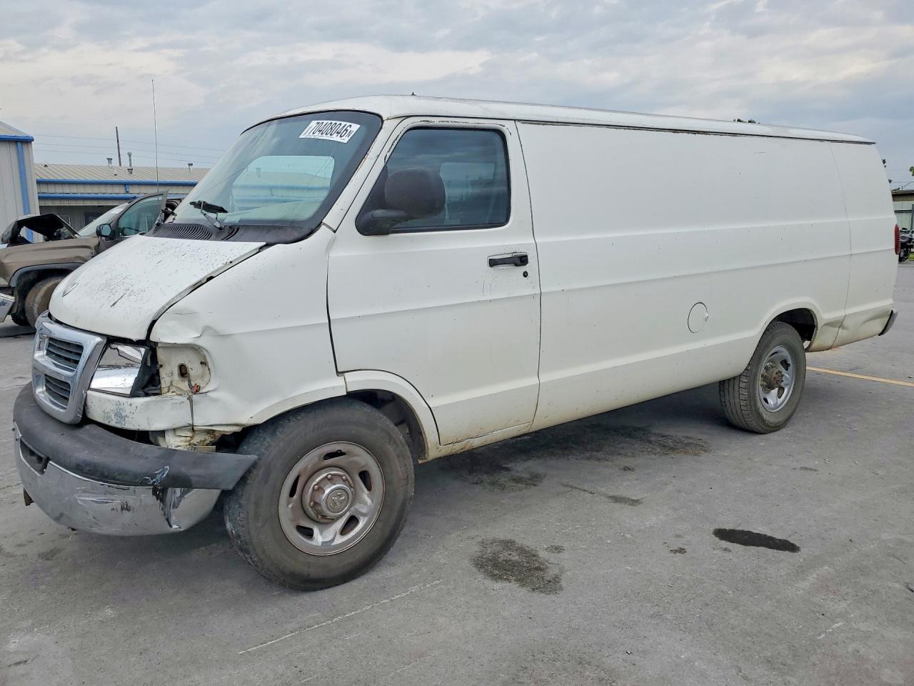 1998 DODGE RAM VAN | 2B6LB31Z1WK163046 | UPCARS