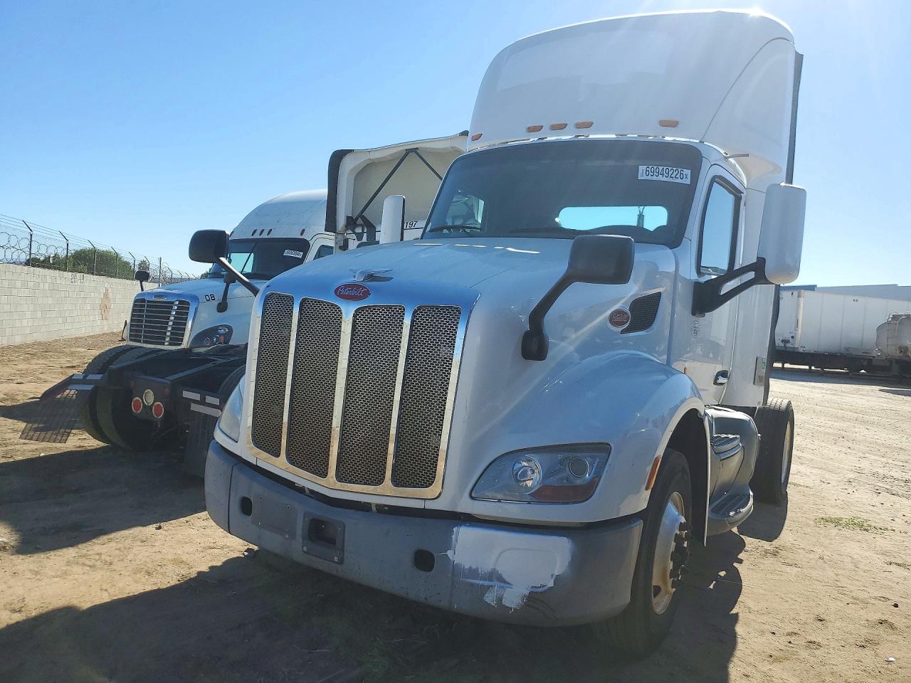 2018 PETERBILT ALL OTHER SEMI TRUCK | 1XPBA48X1JD446505 | UPCARS
