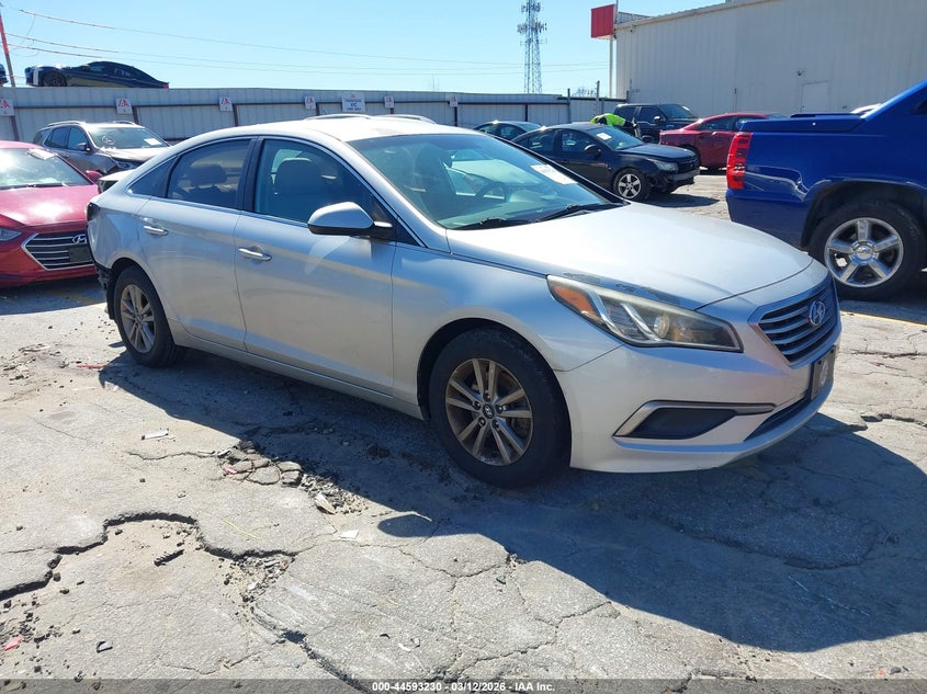 2017 HYUNDAI SONATA | 5NPE24AF3HH485002 | UPCARS