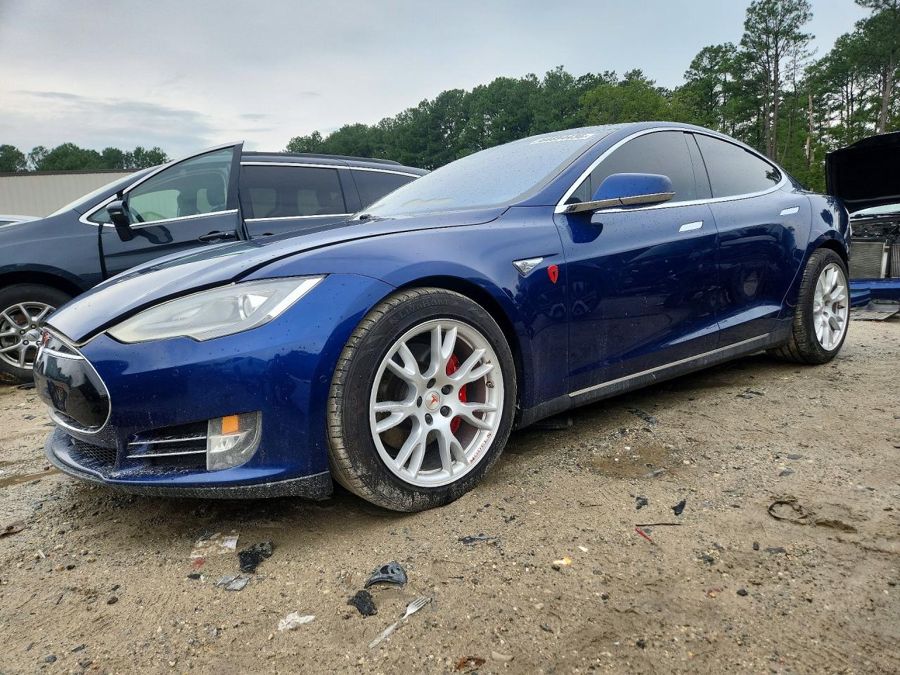 2015 TESLA MODEL S P85D | 5YJSA4H43FF089996 | UPCARS