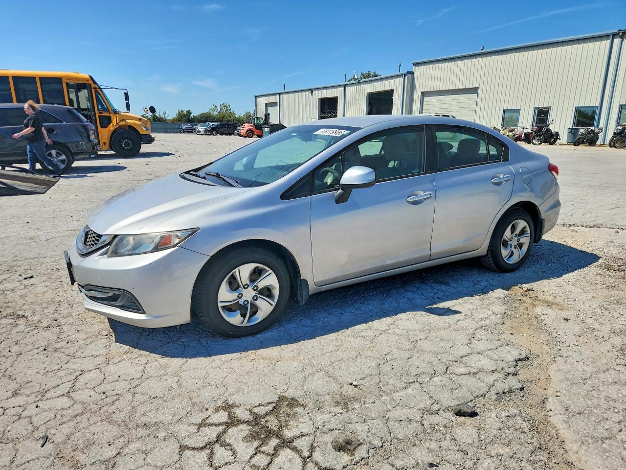 2013 HONDA CIVIC LX | 19XFB2F5XDE041154 | UPCARS