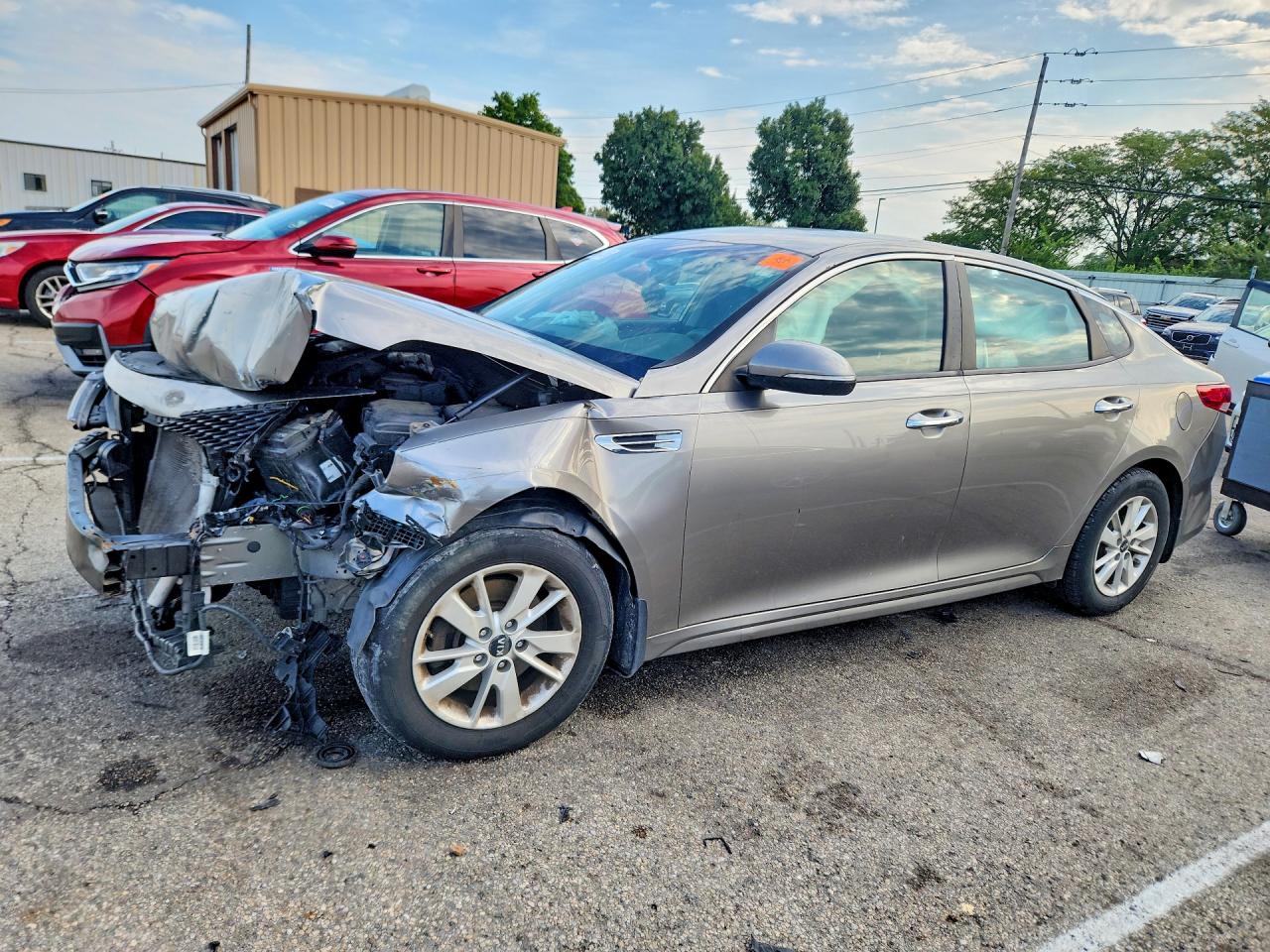 2016 KIA OPTIMA LX | 5XXGT4L33GG102582 | UPCARS