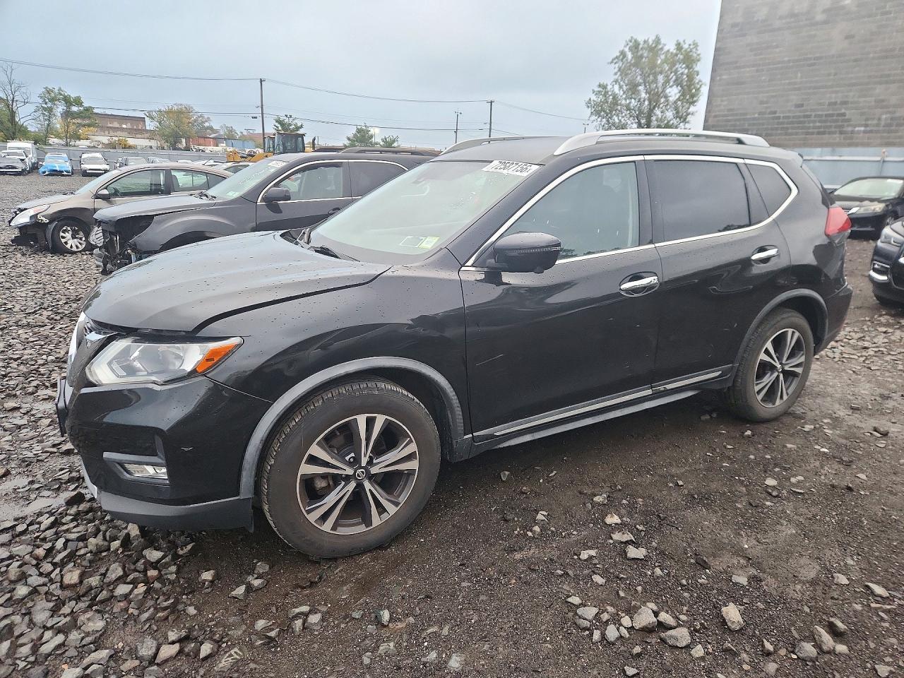 2018 NISSAN ROGUE SL | JN8AT2MV8JW317802 | UPCARS