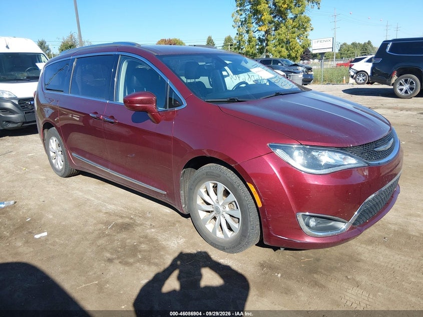 2018 CHRYSLER PACIFICA TOURING L | 2C4RC1BG2JR127466 | UPCARS