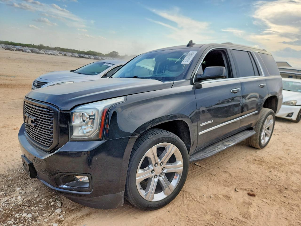 2016 GMC YUKON DENALI | 1GKS2CKJ3GR446325 | UPCARS