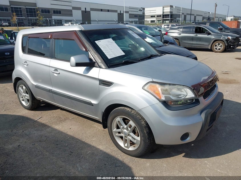 2011 KIA SOUL + | KNDJT2A22B7708767 | UPCARS