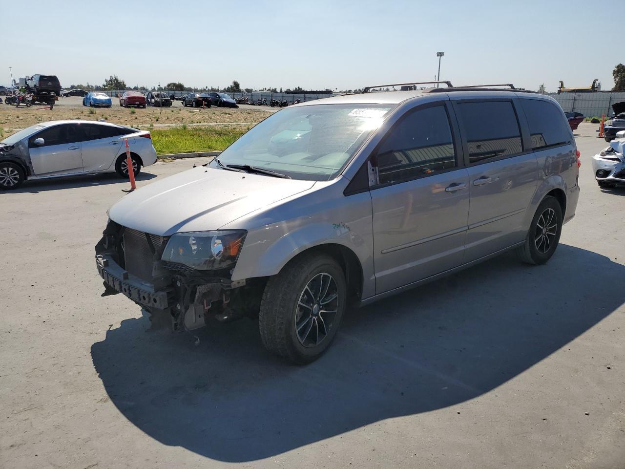 2017 DODGE CARAVAN GT | 2C4RDGEG3HR555309 | UPCARS