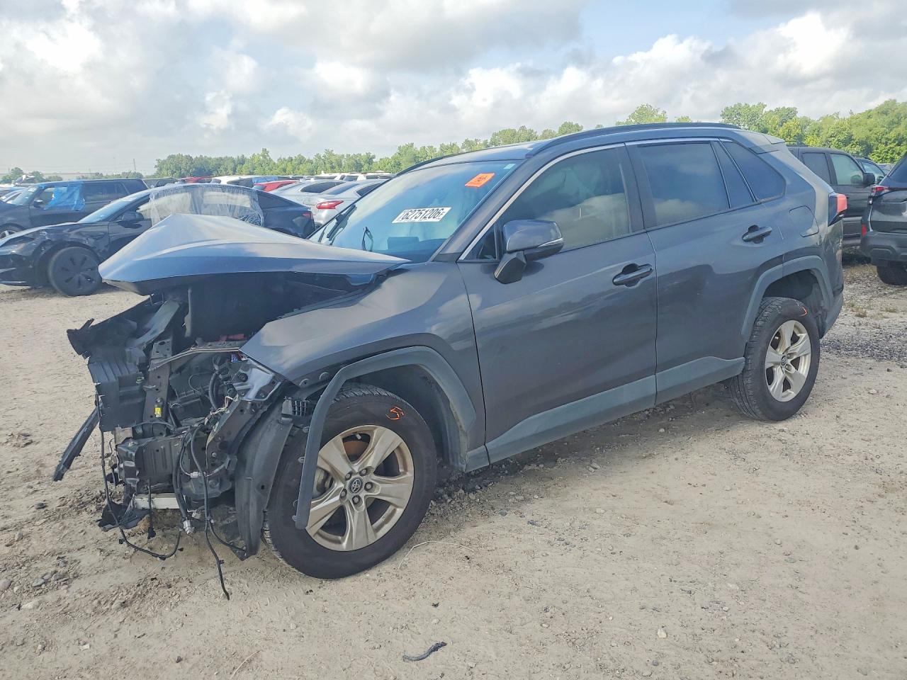 2020 TOYOTA RAV4 XLE | 2T3W1RFV4LC048536 | UPCARS
