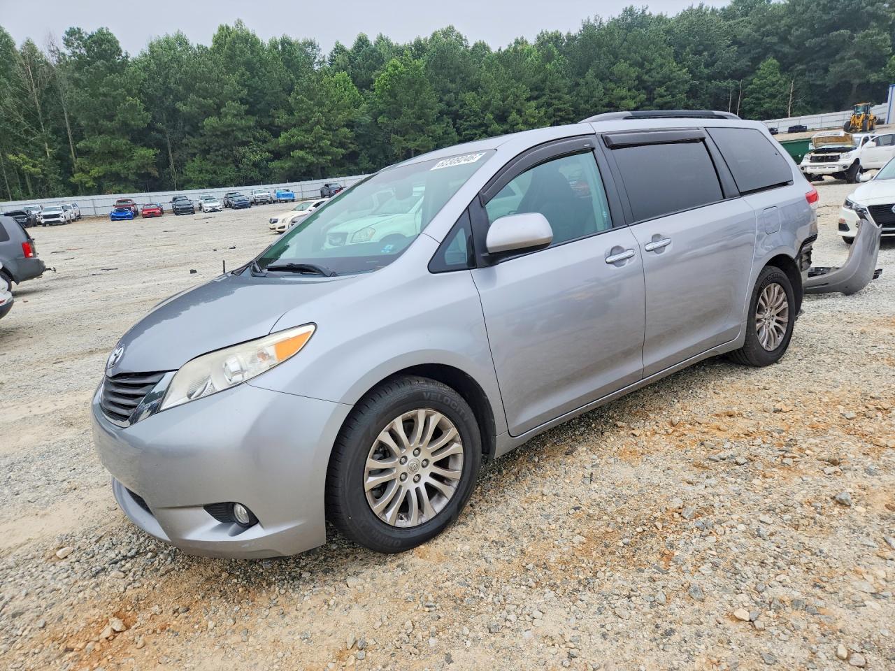 2013 TOYOTA SIENNA XLE 8-PASSENGER | 5TDYK3DC5DS340654 | UPCARS