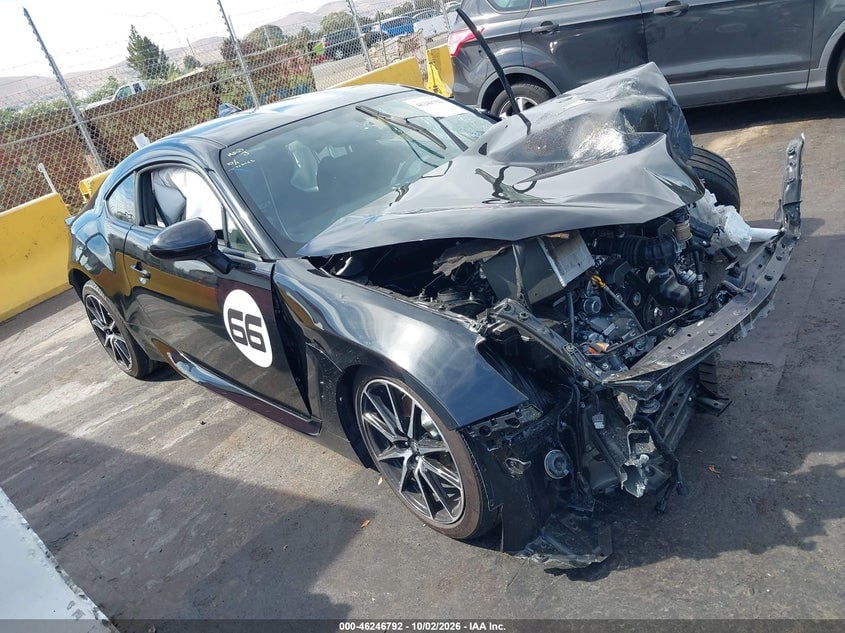 2024 TOYOTA GR86 | JF1ZNBB15R8760231 | UPCARS