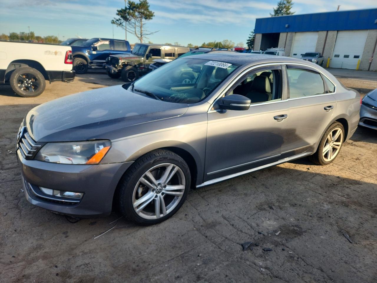 2013 VOLKSWAGEN PASSAT SE | 1VWBN7A36DC028673 | UPCARS