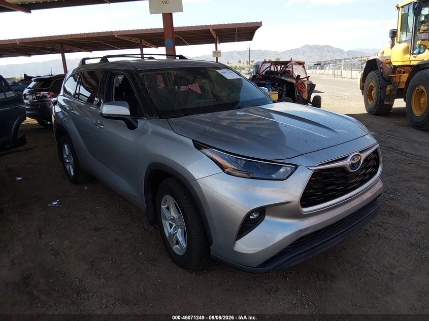 2022 TOYOTA HIGHLANDER HYBRID LE | 5TDBBRCH6NS562031 | UPCARS