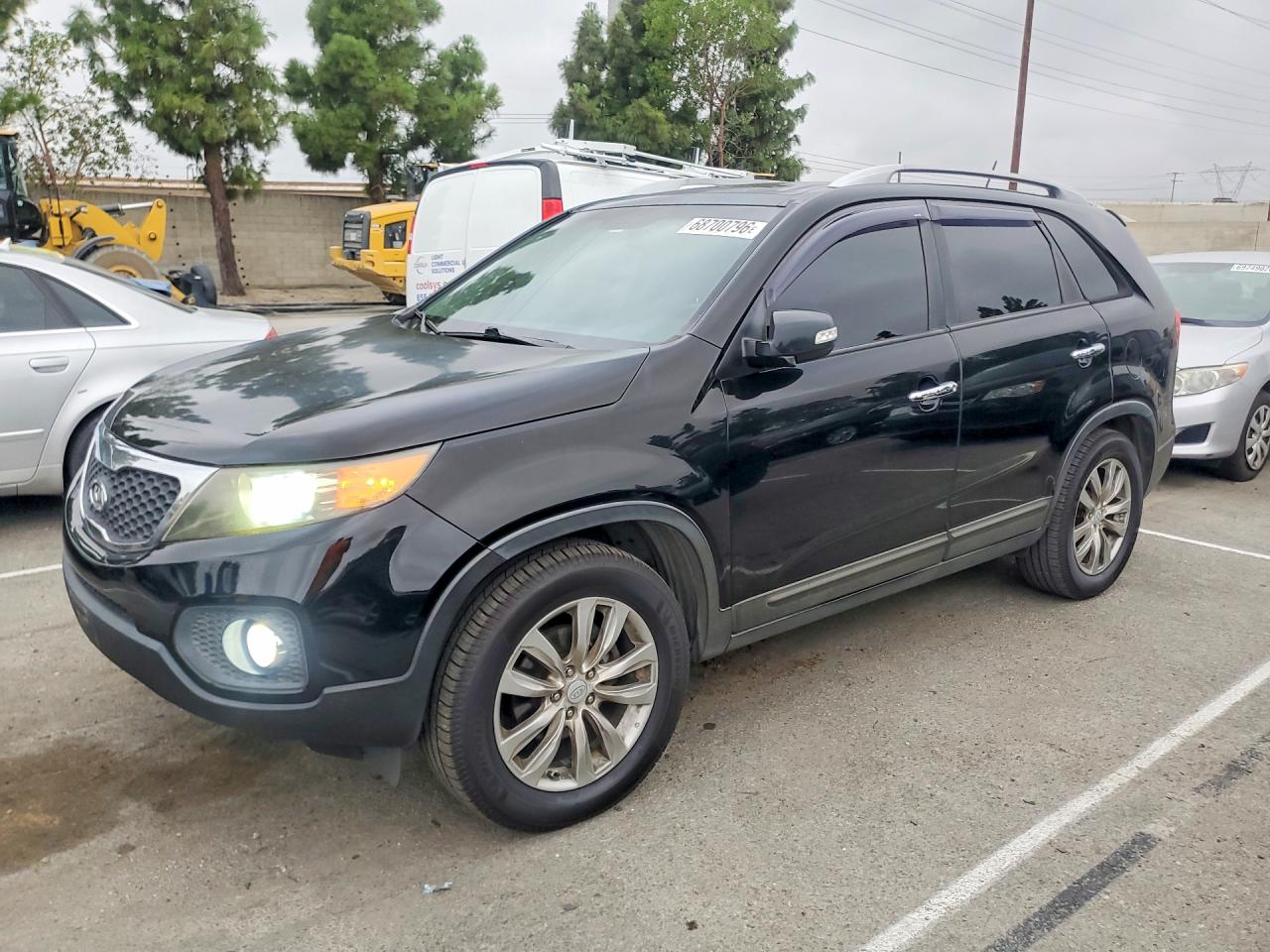 2011 KIA SORENTO EX | 5XYKU4A27BG051304 | UPCARS
