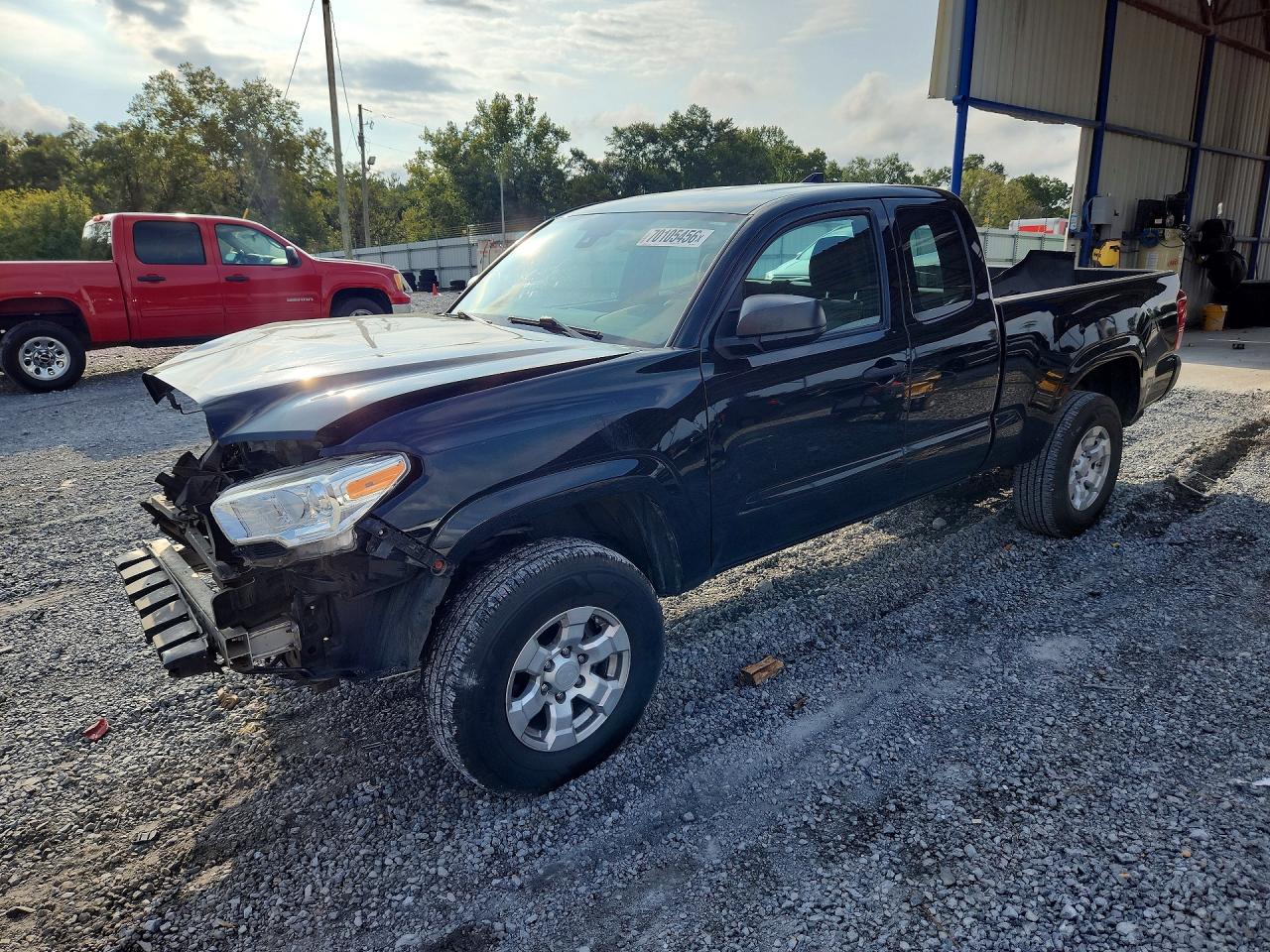 2018 TOYOTA TACOMA SR | 5TFRX5GN2JX124085 | UPCARS