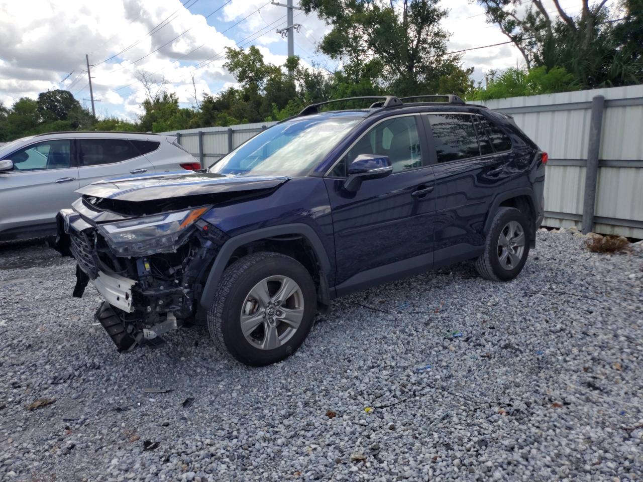2024 TOYOTA RAV4 XLE | 2T3P1RFV9RW447423 | UPCARS