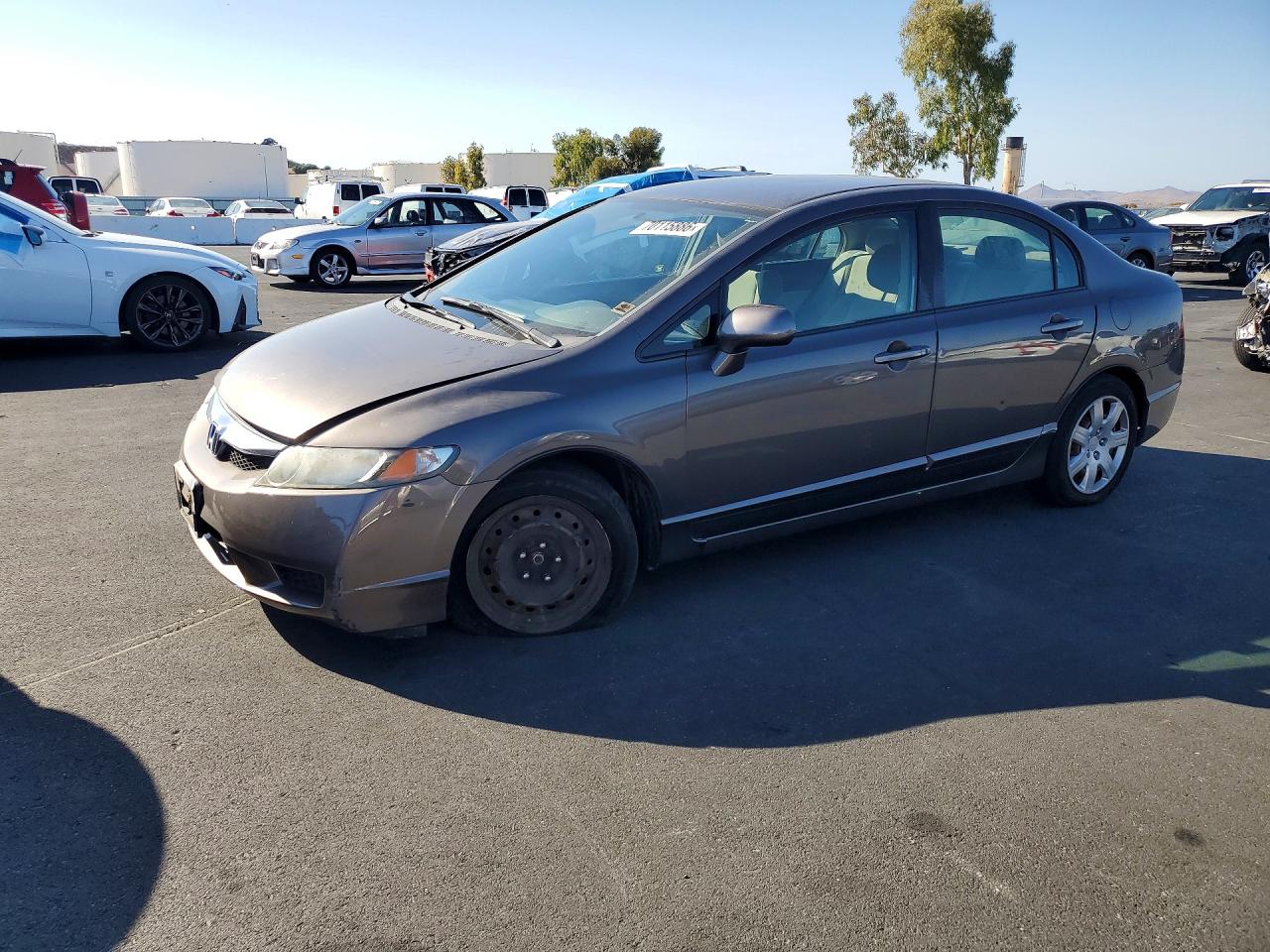 2010 HONDA CIVIC LX | 19XFA1F50AE058666 | UPCARS