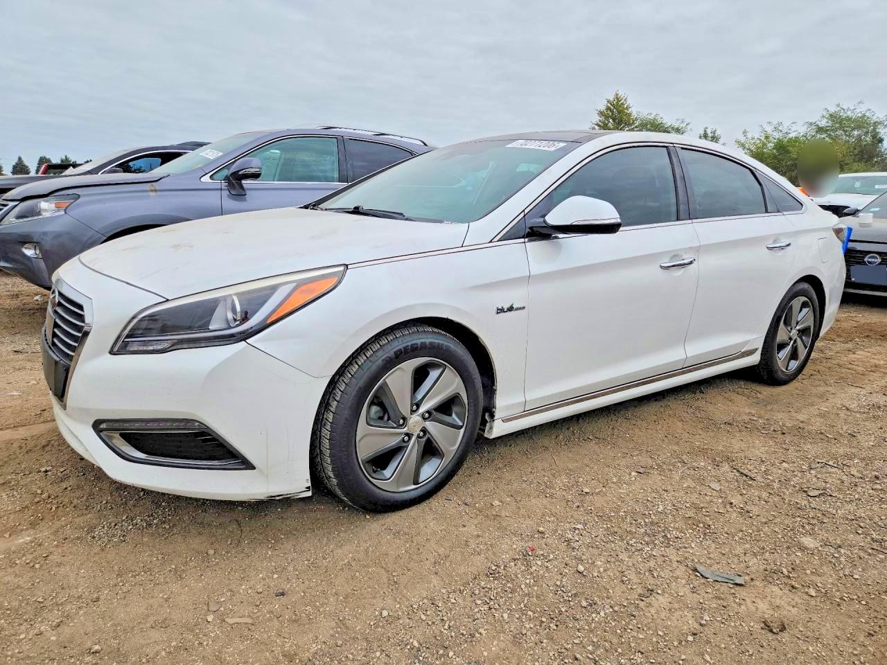 2016 HYUNDAI SONATA LIMITED | KMHE34L13GA016914 | UPCARS