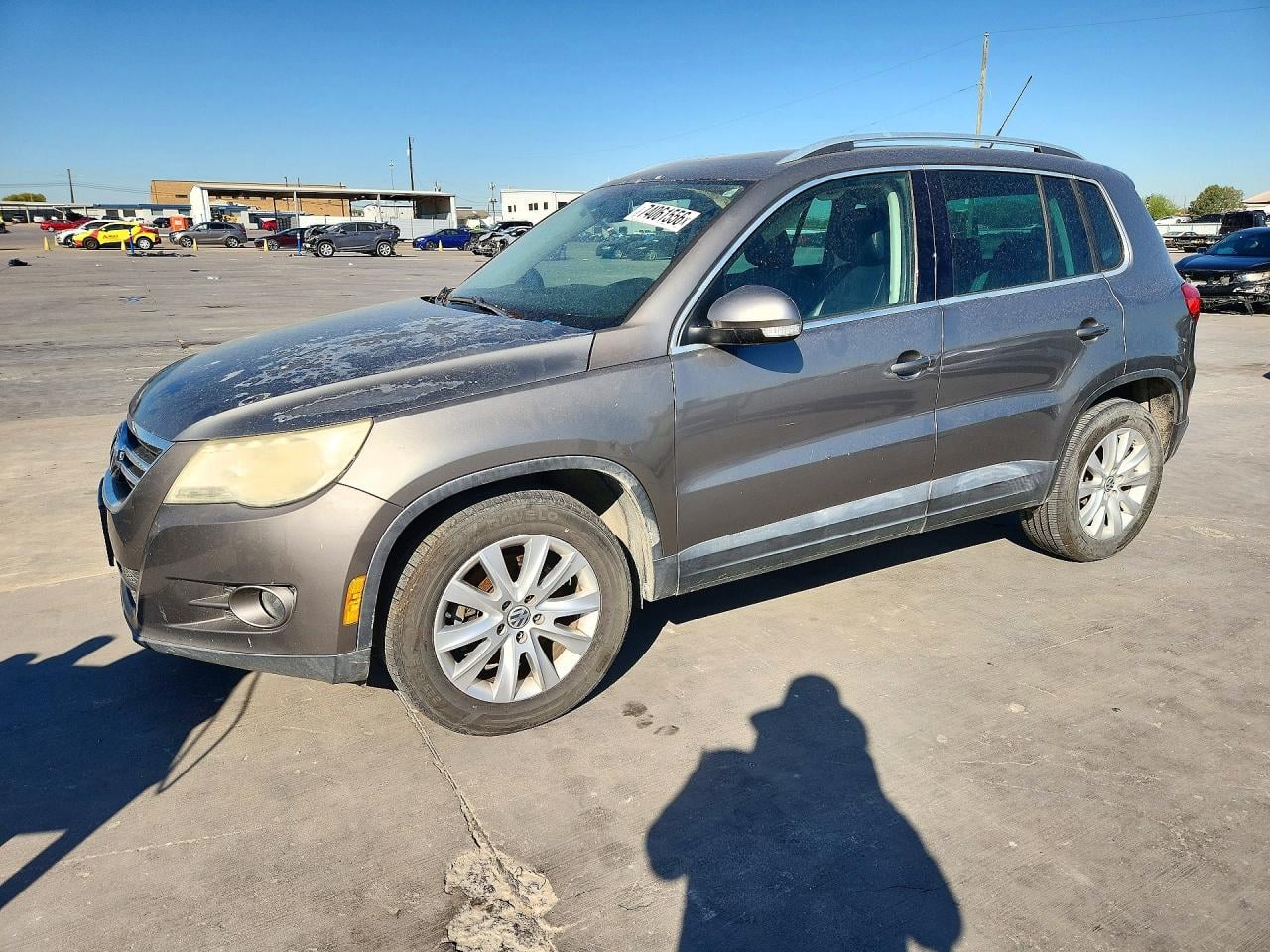2010 VOLKSWAGEN TIGUAN S | WVGAV7AX0AW508764 | UPCARS