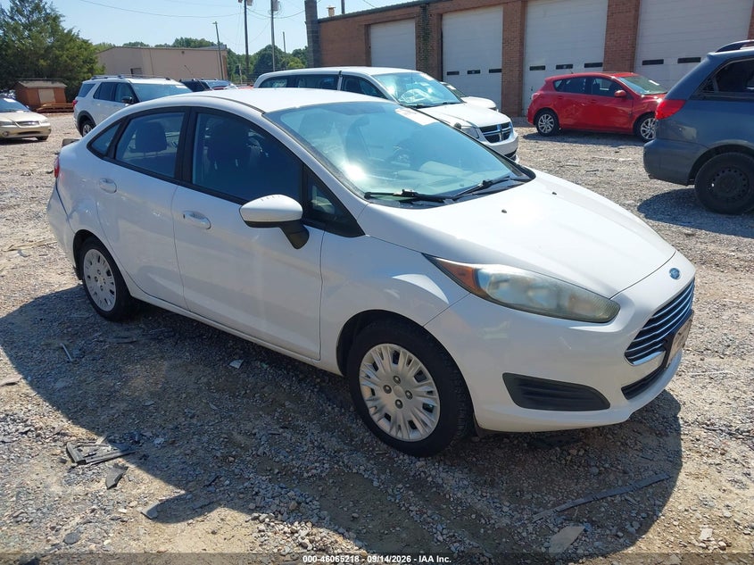 2015 FORD FIESTA S | 3FADP4AJ7FM140845 | UPCARS