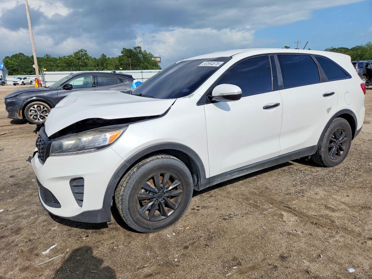 2019 KIA SORENTO LX | 5XYPG4A30KG518813 | UPCARS