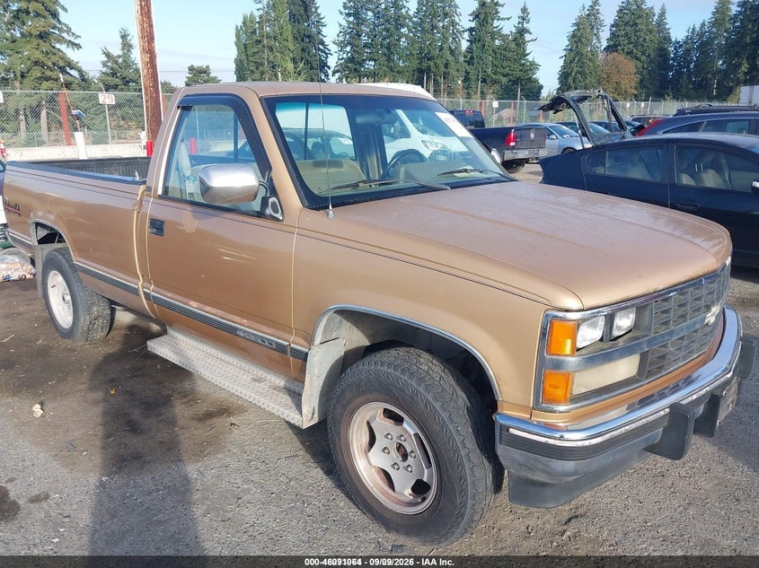 1988 CHEVROLET GMT-400 K2500 | 1GCFK24K7JE152082 | UPCARS