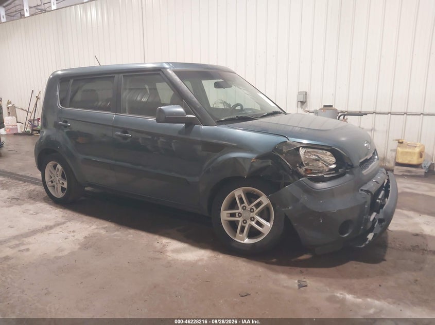 2011 KIA SOUL + | KNDJT2A23B7203661 | UPCARS