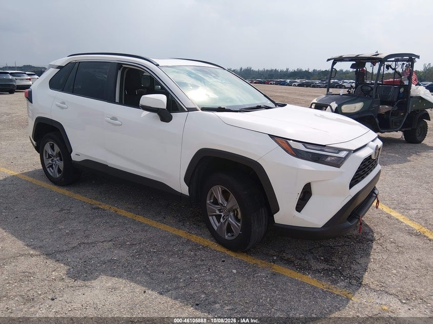 2025 TOYOTA RAV4 HYBRID XLE | JTMRWRFV1SD286773 | UPCARS