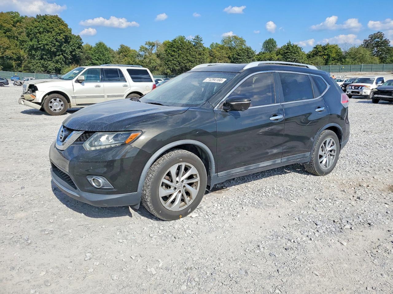 2015 NISSAN ROGUE SL | 5N1AT2MT7FC764362 | UPCARS