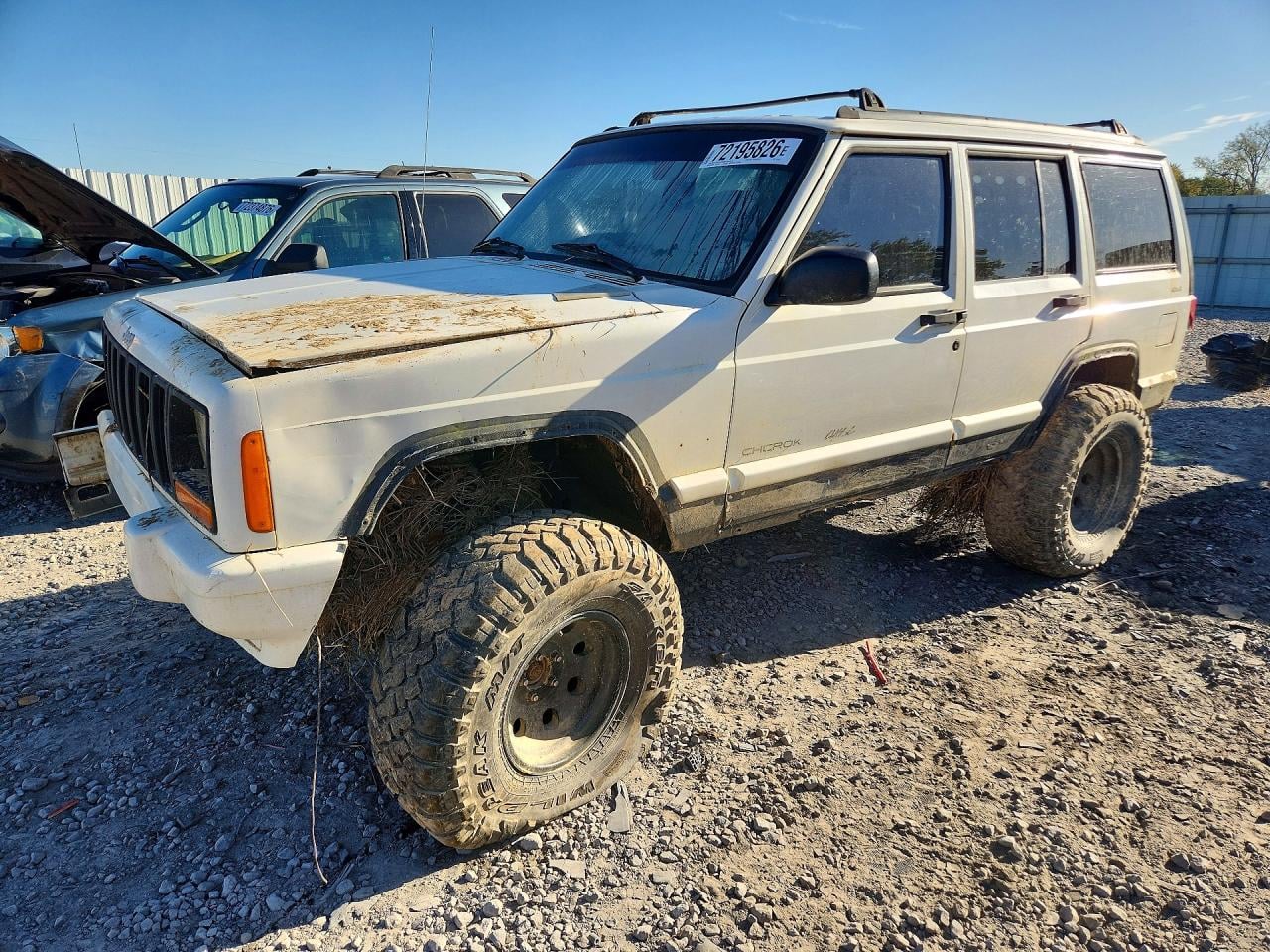 1998 JEEP CHEROKEE SPORT | 1J4FJ68S3WL121347 | UPCARS