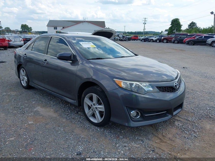 2014 TOYOTA CAMRY SE | 4T1BF1FK6EU819449 | UPCARS