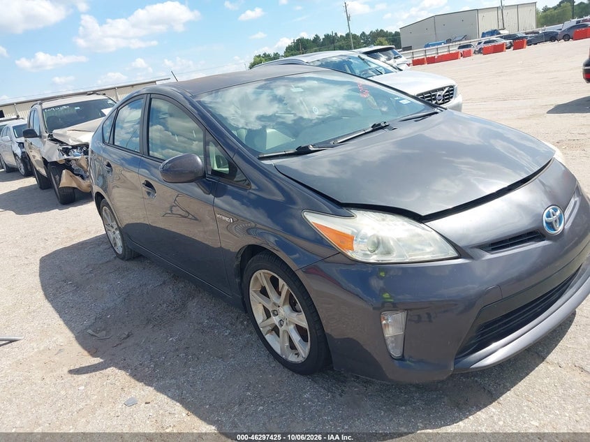 2014 TOYOTA PRIUS TWO | JTDKN3DU8E0376218 | UPCARS