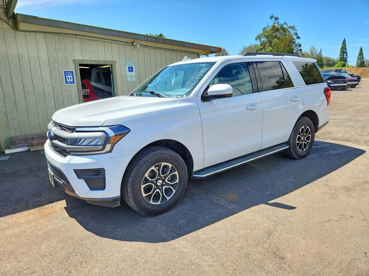 2023 FORD EXPEDITION XLT | 1FMJU1H89PEA40076 | UPCARS