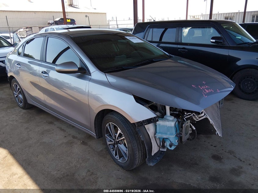 2024 KIA FORTE LXS | 3KPF24AD7RE725757 | UPCARS