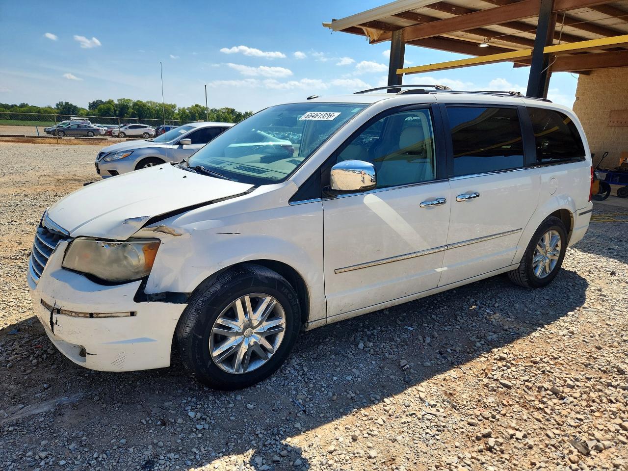 2010 CHRYSLER MINIVAN LIMITED | 2A4RR7DXXAR495595 | UPCARS