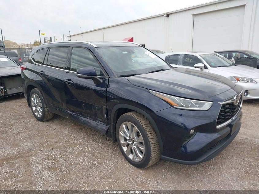 2022 TOYOTA HIGHLANDER LIMITED | 5TDDZRBHXNS563768 | UPCARS