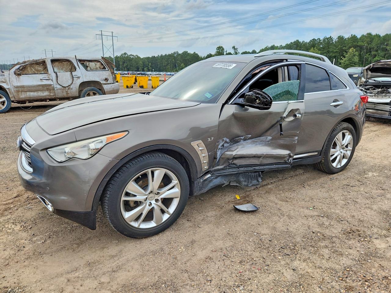2016 INFINITI QX70 BASE | JN8CS1MU3GM671745 | UPCARS