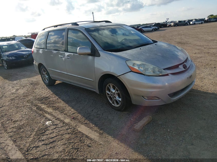 2010 TOYOTA SIENNA XLE | 5TDYK4CC6AS318469 | UPCARS
