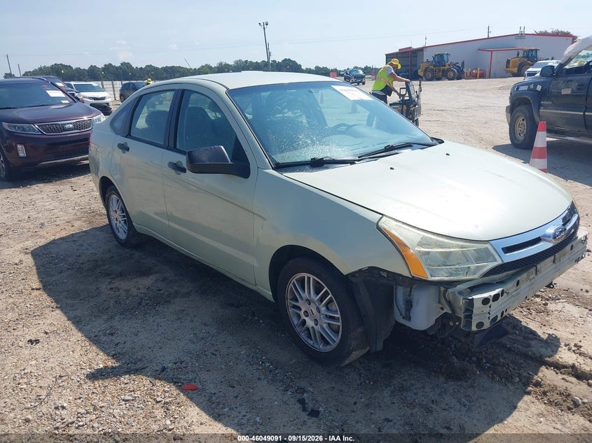 2010 FORD FOCU SE | 1FAHP3FN5AW170801 | UPCARS