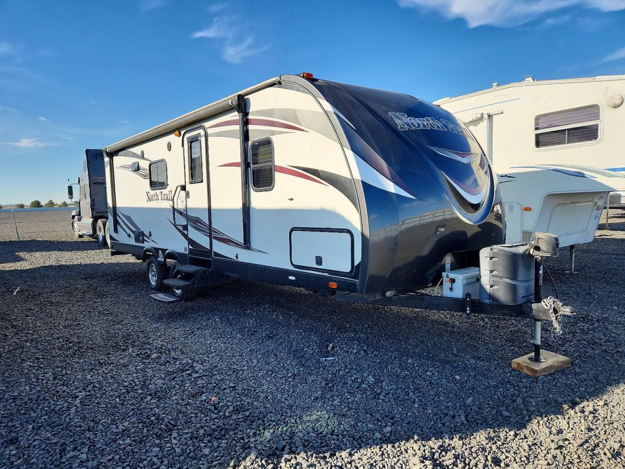 2015 HRLD NORTHTRAIL HEARTLAND NORTH TRAIL CAMPER | 5SFNB292XFE292782 | UPCARS