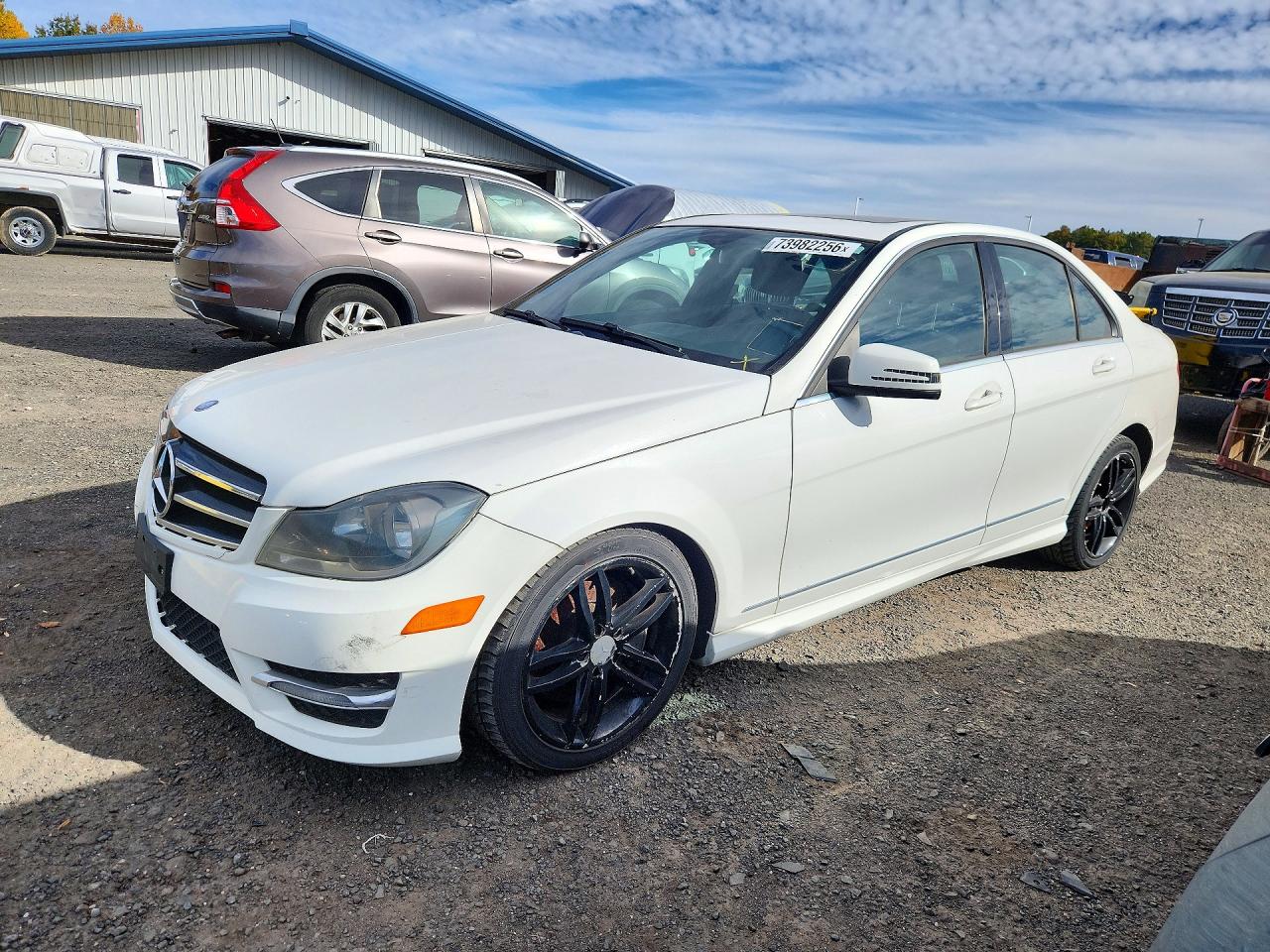 2014 MERCEDES-BENZ C-CLASS 300 4MATIC | WDDGF8AB0ER302943 | UPCARS