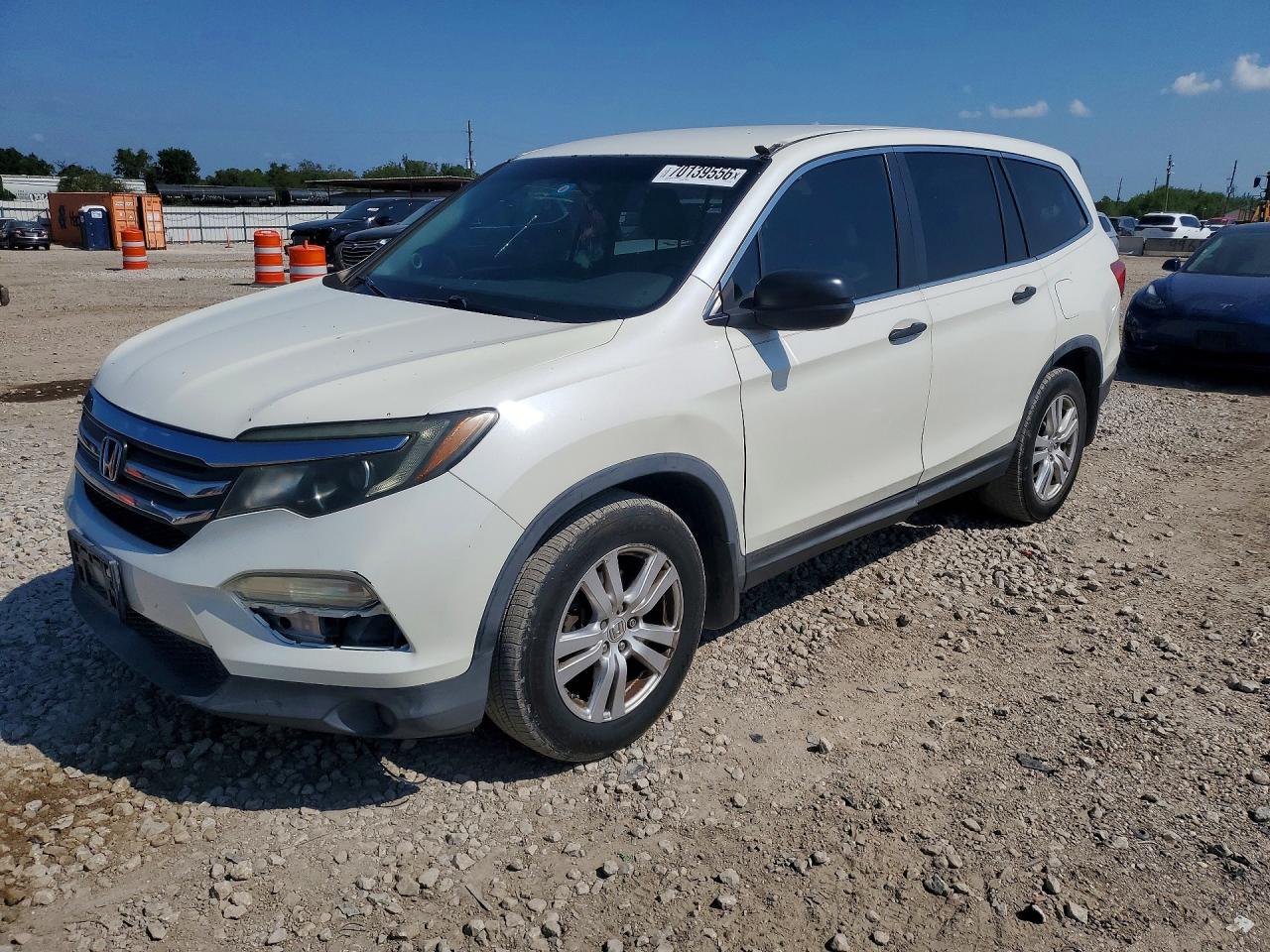 2016 HONDA PILOT LX | 5FNYF5H10GB012270 | UPCARS