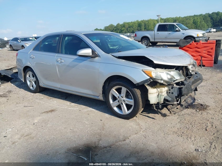 2014 TOYOTA CAMRY SE | 4T1BF1FK1EU322938 | UPCARS