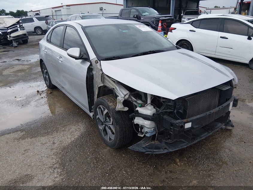 2021 KIA FORTE LXS | 3KPF24AD6ME271686 | UPCARS