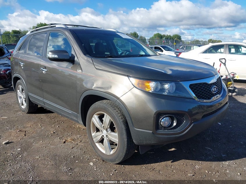 2013 KIA SORENTO EX | 5XYKU3A66DG329383 | UPCARS