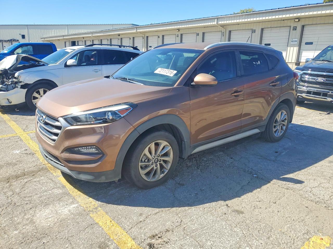 2017 HYUNDAI TUCSON SE | KM8J33A4XHU423053 | UPCARS
