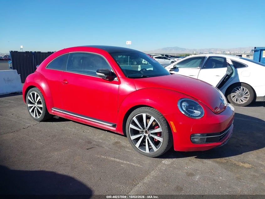 2013 VOLKSWAGEN BEETLE 2.0T TURBO | 3VWVA7AT3DM607384 | UPCARS