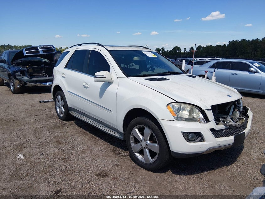 2011 MERCEDES-BENZ ML 350 4MATIC | 4JGBB8GB0BA676921 | UPCARS