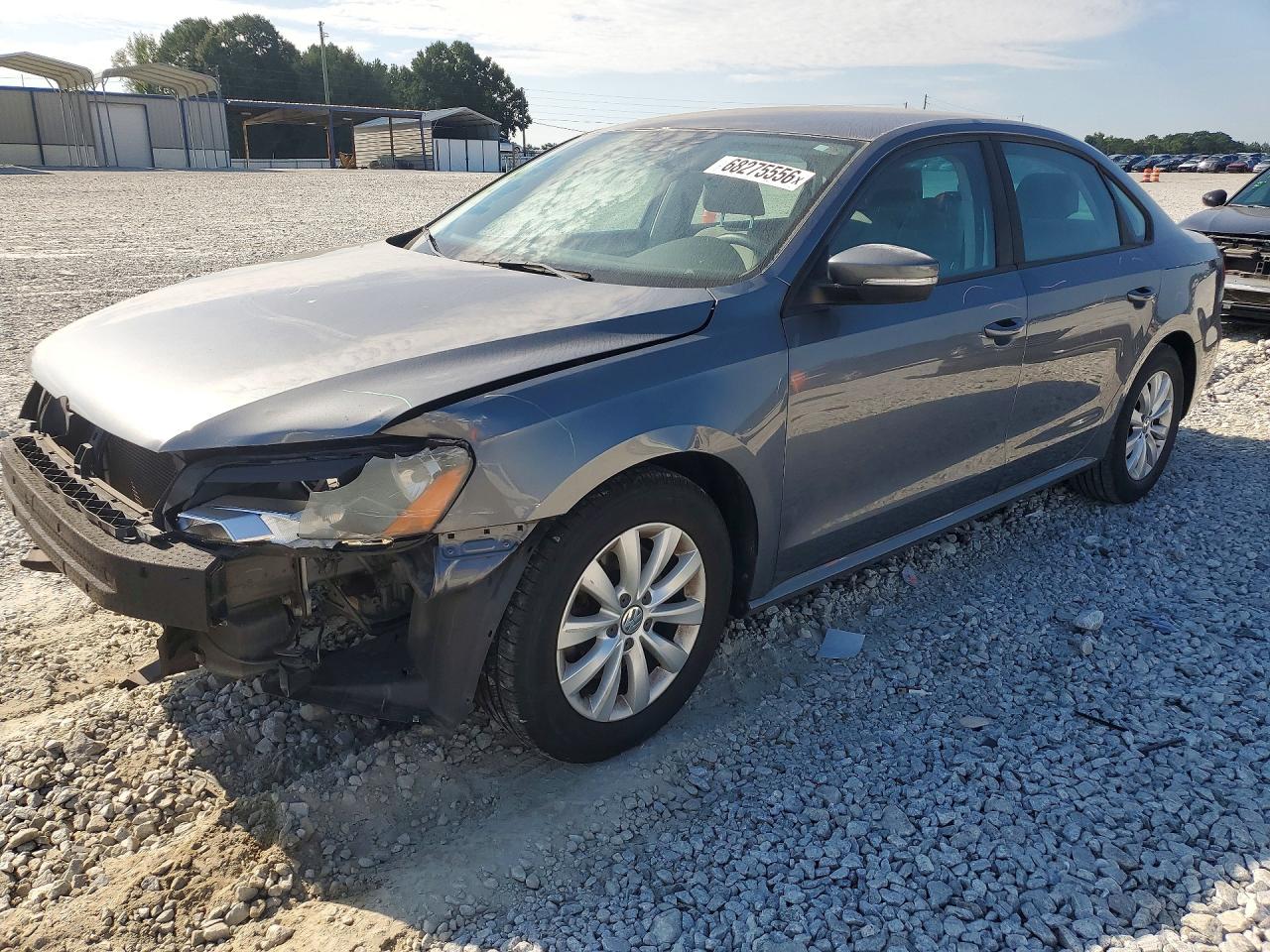 2013 VOLKSWAGEN PASSAT S | 1VWAH7A31DC093546 | UPCARS