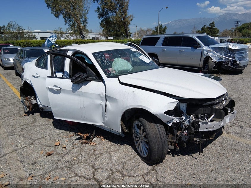 2022 ALFA ROMEO GIULIA SPRINT RWD | ZARFAMAN6N7661951 | UPCARS