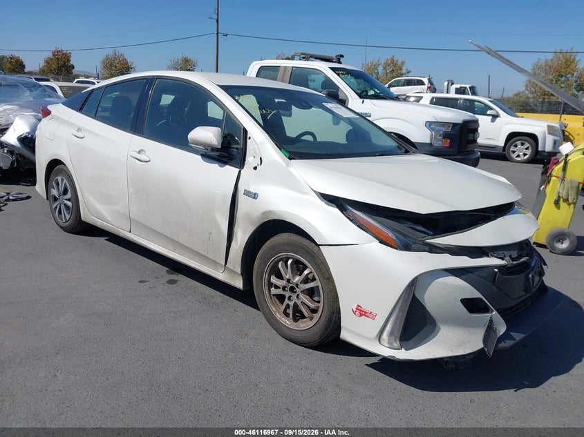 2018 TOYOTA PRIUS PRIME PLUS | JTDKARFP6J3076725 | UPCARS